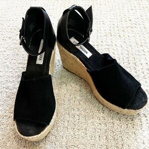 Steve Madden Josey Black Wedges Women Size 9.5 Espadrille Sandals Ankle Strap